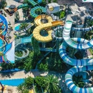 10 Thrilling Amusement Parks You Must Visit 